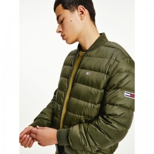  DARK OLIVE