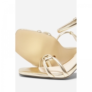  GOLD COLOUR 