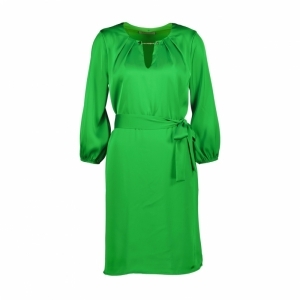  APPLE GREEN