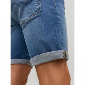 BLUE DENIM