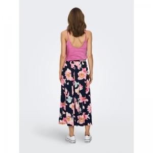 FUCHSIA PINK