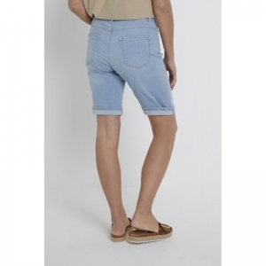 SUMMER BLEACH