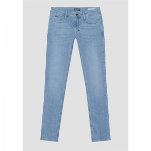BLUE DENIM WASH