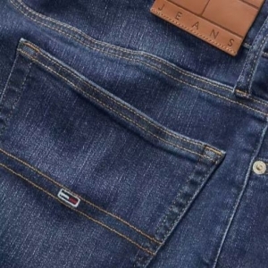  DENIM DARK