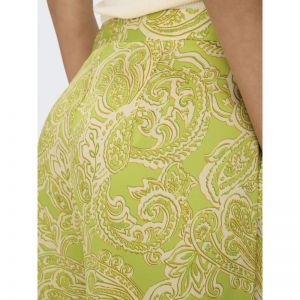 APPLE GREEN
