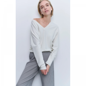  VAPOROUS GREY