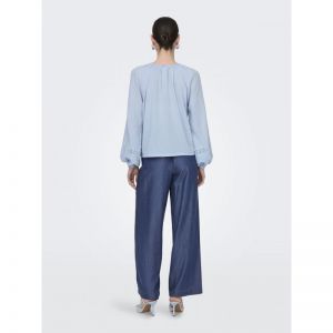  CASHMERE BLUE