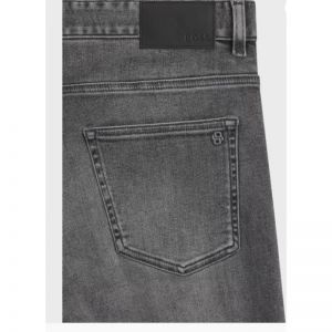  MEDIUM GREY