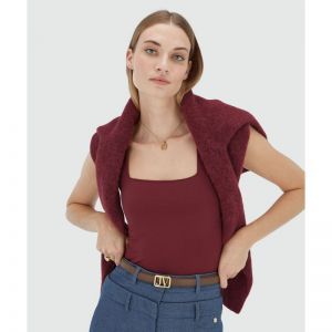 BERRY RED