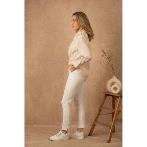  LIGHT BEIGE